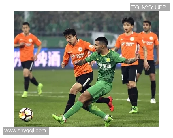 深圳足球队实力分析与未来发展展望聚焦足球的热情与挑战 深圳足球队实力分析与未来发展展望聚焦足球的热情与挑战