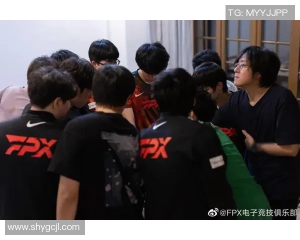 赛后分析:FPX与V5团队配合的成功与不足之处探讨 赛后分析:FPX与V5团队配合的成功与不足之处探讨